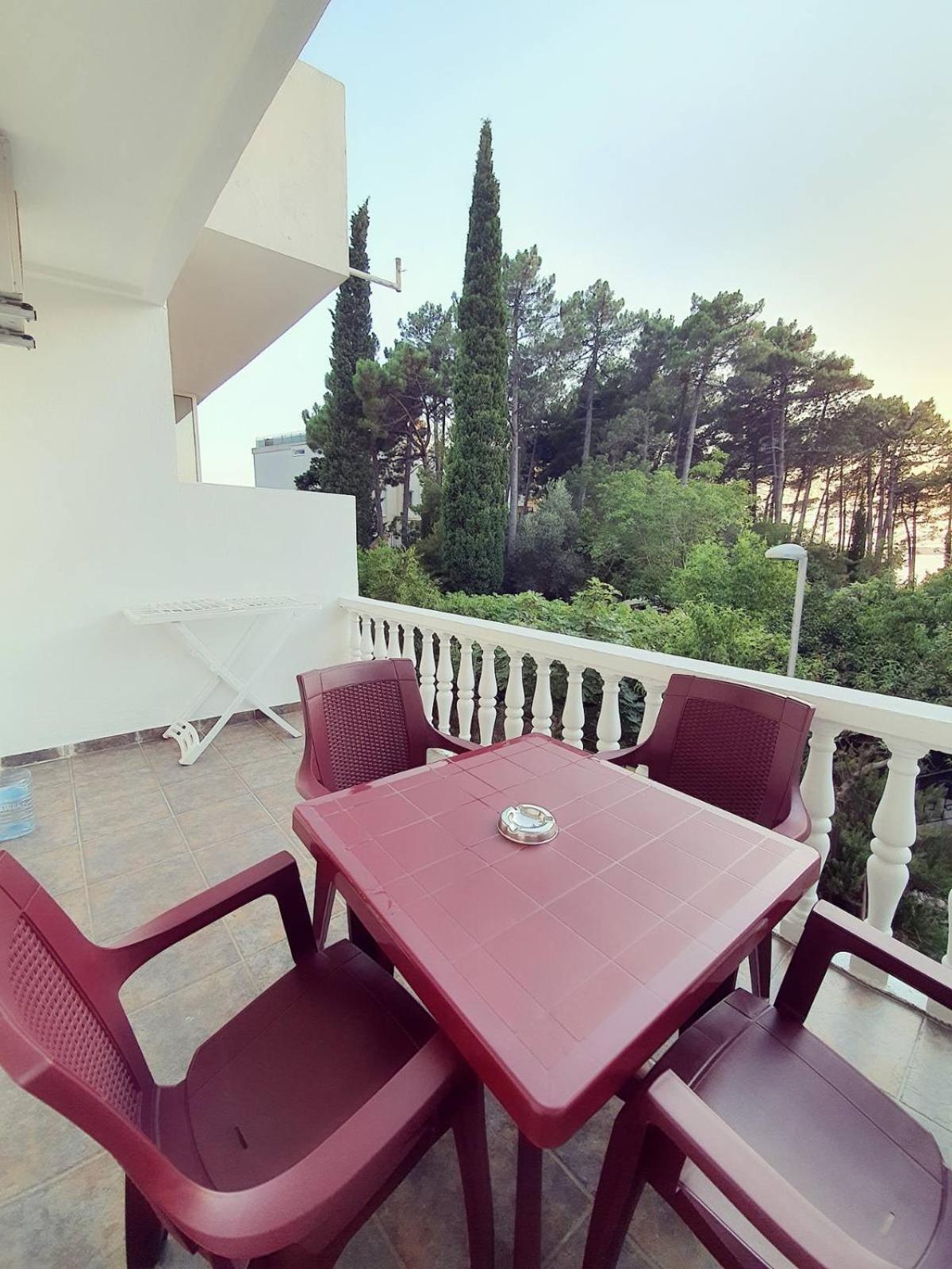 Apartments Adriatic Sveti Stefan Luaran gambar