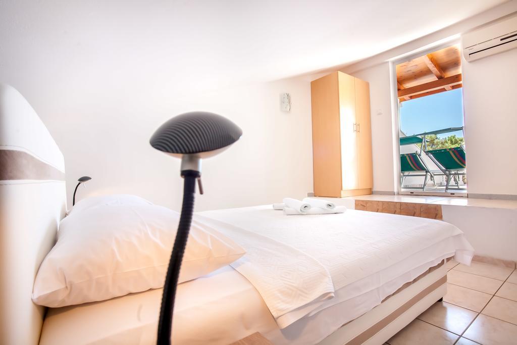 Apartments Adriatic Sveti Stefan Luaran gambar